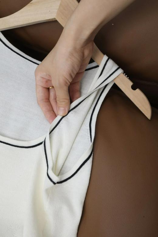 LPIUTY品牌直发！极简桑蚕丝羊毛背心 B017539 商品图12