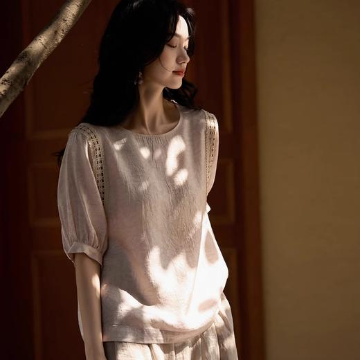 【樱西玛ENXIMANE 灯笼袖小衫系列】轻盈显肩薄 轻薄舒适透气 复古灯笼袖设计 镂空蕾丝拼接 商品图9