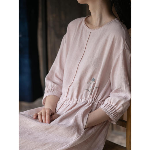 牧衣游原创 汉麻手工刺绣连衣裙宽松轻薄柔软抽绳圆领长裙 无极 商品图3