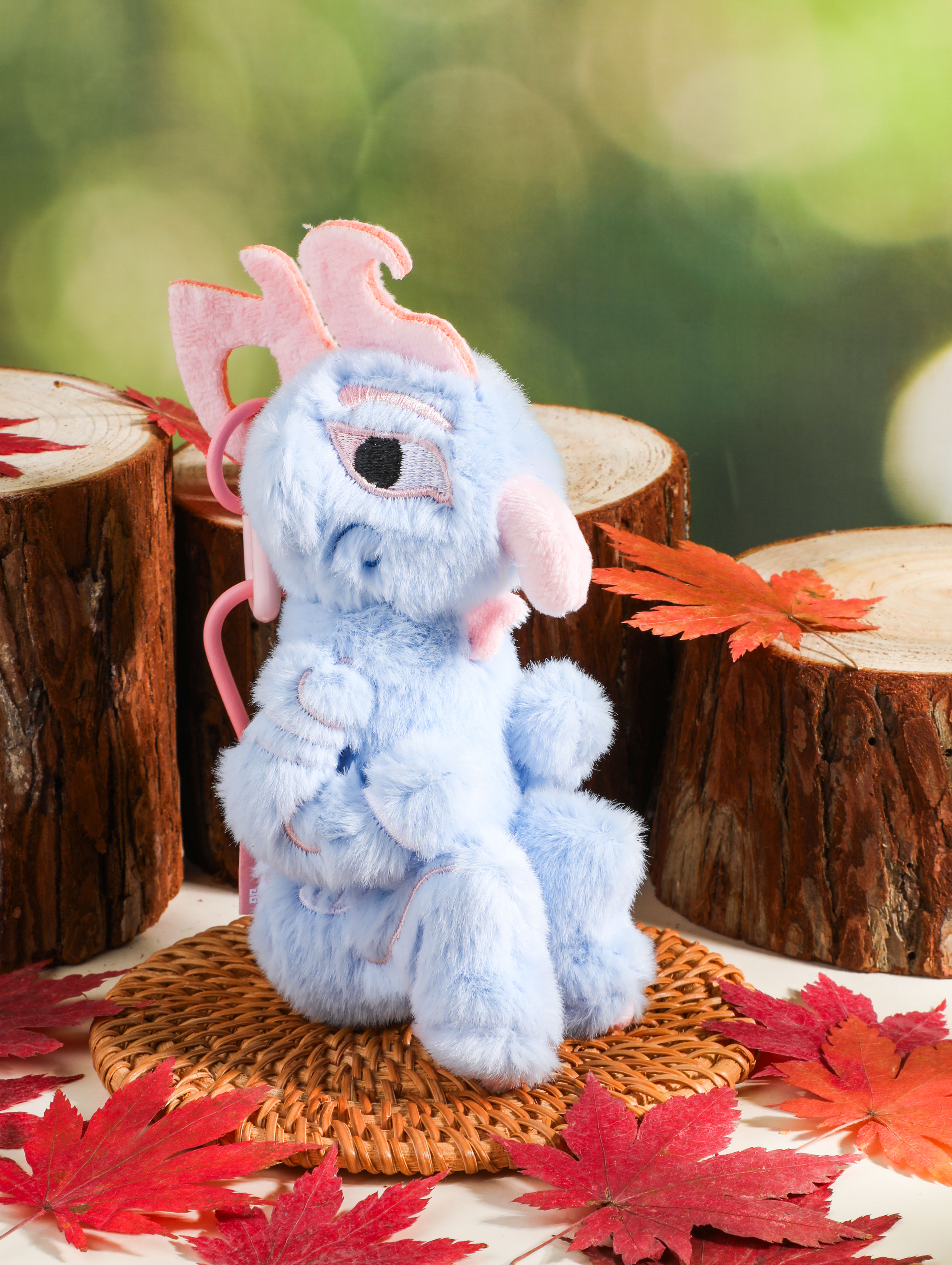 活环屈蹲羽人玉佩饰毛绒玩偶