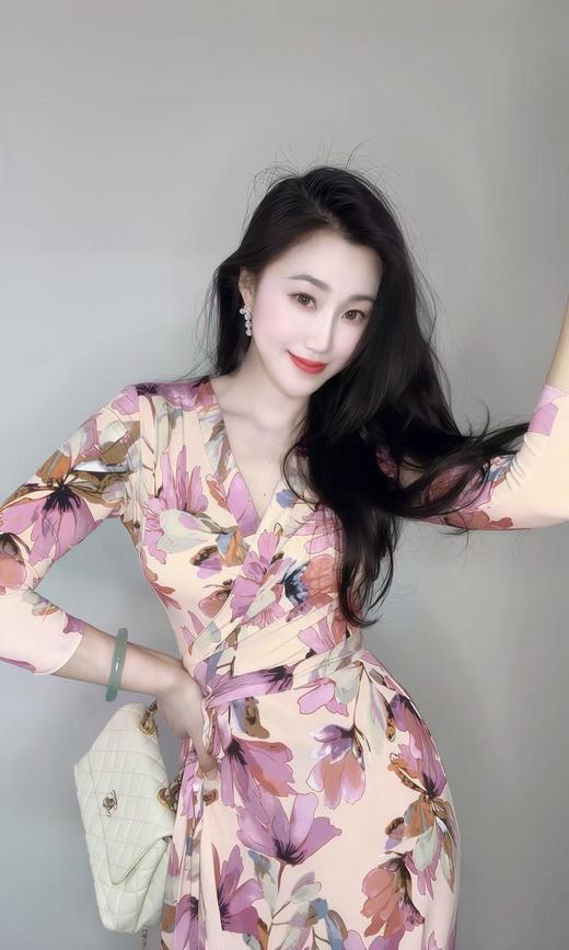 DVF新花色气质温柔风女人味一片式碎花收腰连衣裙 商品图3