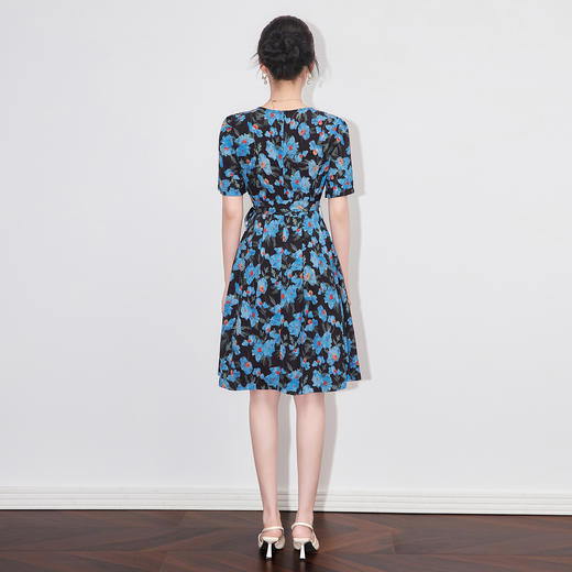 「高货wl」全新升级【铂金会员293/天猫399/差价106】(04446)洛诗琳高级感气质印花连衣裙2025夏季绑带高腰显瘦裙子 商品图1