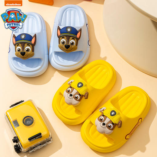 【汪汪队卡通造型，宝宝爱不释手！】宝宝拖鞋女童鞋 夏季幼儿室内洗澡儿童凉拖鞋 男童洋气外穿沙滩防滑拖鞋-QQ 商品图3