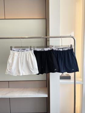 点此购买 Alo女士夏季休闲运动腰部假两件字母弹力腰短裤 cxy 322023