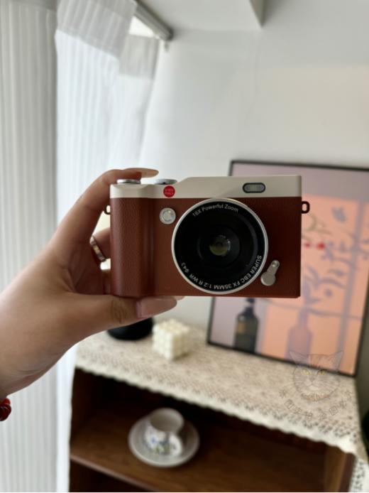 有了这款ccd，从此出片和呼吸一样简单‼️【Y02翻转屏幕CCD相机 】随手一拍就是大片氛围感📸 某宝随便一搜都是💰300+ 开团价💰只需129  商品图2