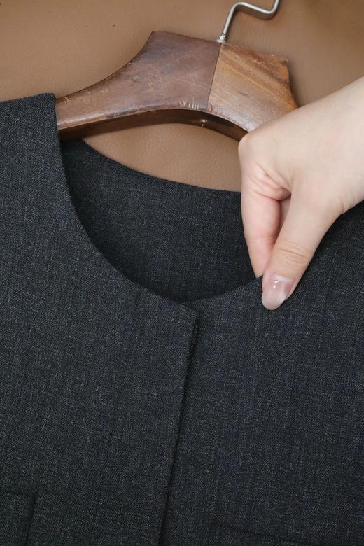 LPIUTY品牌直发！格蕾系秀款奢级TR重工马甲C21924320/短裤C21925028 商品图10