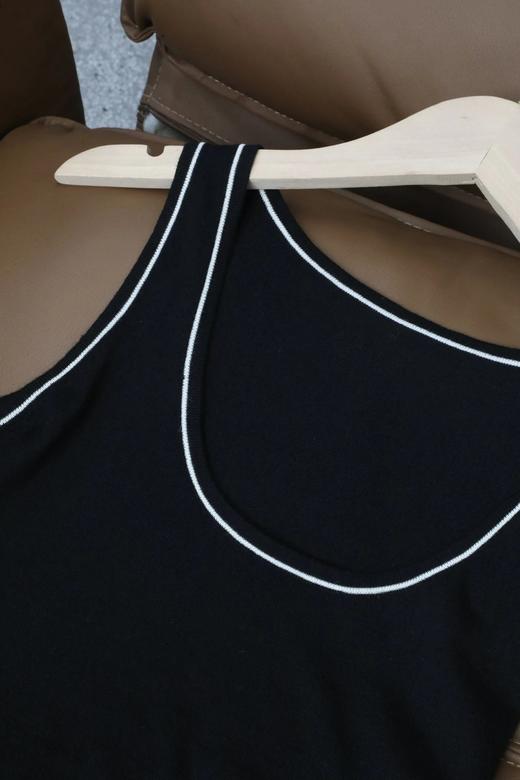 LPIUTY品牌直发！极简桑蚕丝羊毛背心 B017539 商品图7