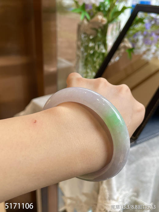 5171106，手镯；圈口57.3。具体价格微信咨询 商品图3