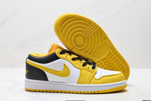耐克乔丹Air Jordan 1 Low低帮复古休闲运动板鞋DC0774-122男女鞋 商品图4