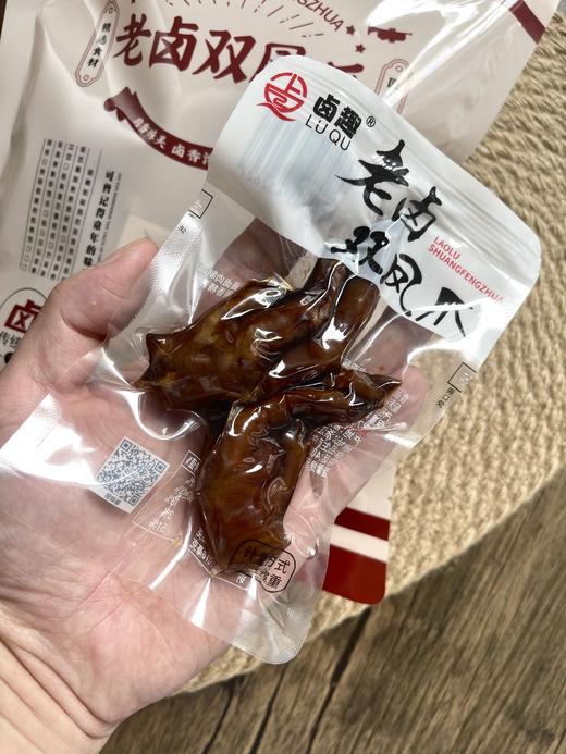  ✅卤趣.老卤双凤爪 传承秘制老汤，草本配方 ✅卤香四溢、每一口都醇厚入味 不添加防腐剂，传承老卤工艺、健康又美味。 商品图6