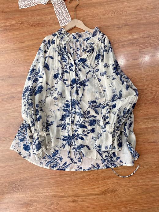 直发 7天发【2496】青花瓷~美学沉淀 高级感莱赛尔天丝轻薄透气复古碎花宽松显瘦衬衫 商品图5