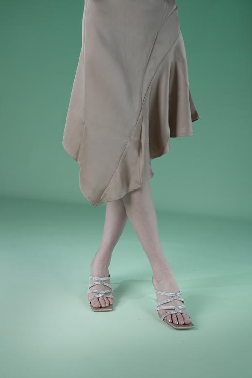 Westory25年夏季钻条羊皮垫拖鞋W25BJ6219112 商品图4