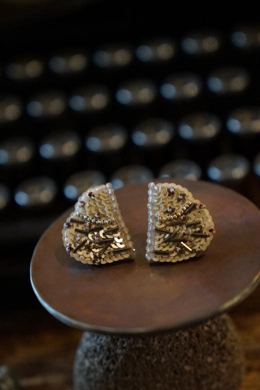 tamas 银白色摇篮耳钉 商品图2