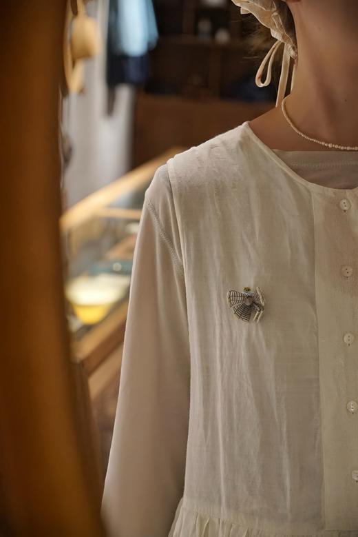 tamas 复古黑色胸针 商品图0