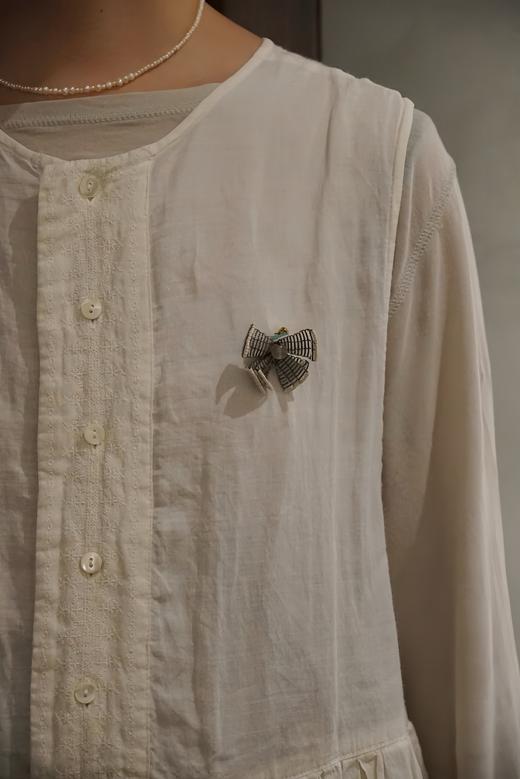 tamas 复古黑色胸针 商品图1