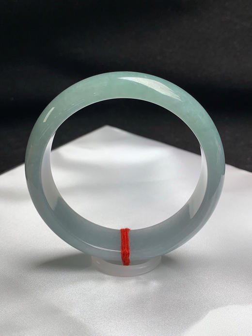 620289，60.5圈口，糯化蓝底正圈平安镯，宽版，晴蓝底色，种水好，微透手 商品图0