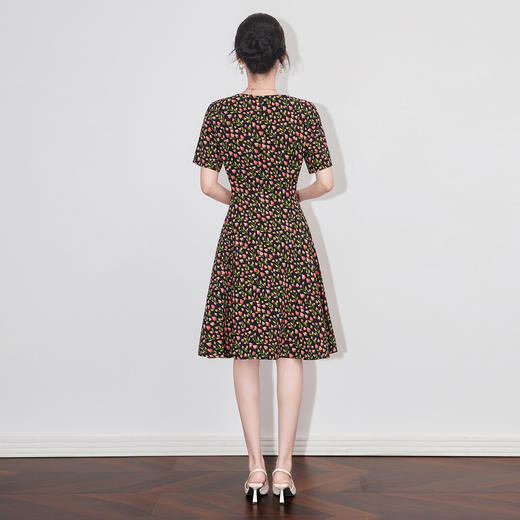 「高货wl」全新升级【铂金会员312/天猫419/差价107】(14912)洛诗琳气质草莓印花连衣裙2025夏季复古名媛收腰显瘦A字裙 商品图1