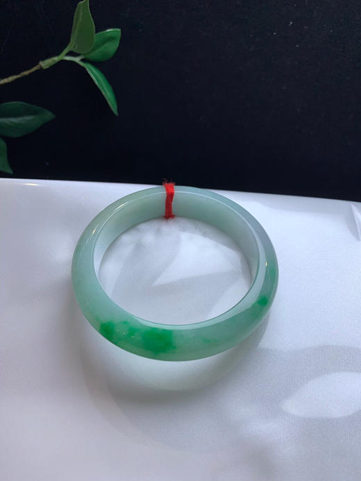 620283，51.5 辣绿色手镯，一截辣绿色，清新秀气 商品图4