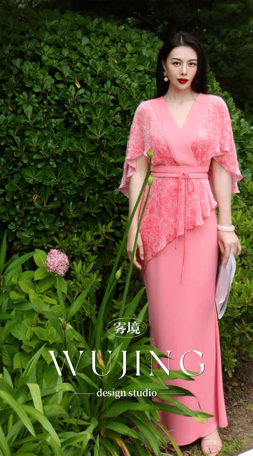 3205059 樱樱桃夭 重磅印花植绒料/进口纹理蜂窝缎连衣裙 雾境 商品图1