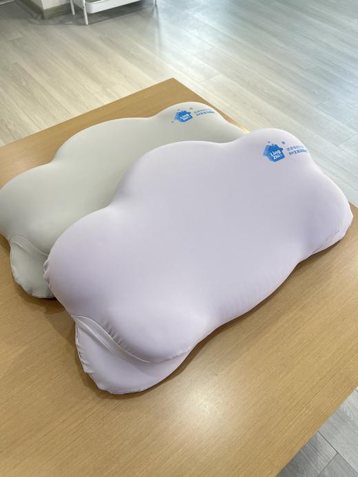 松植屋云朵儿童护脊枕助睡眠记忆棉护颈枕头 适用于6-15岁儿童枕芯枕头 商品图6