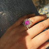 CHIC系列 18K镶天然紫粉色蓝宝石和钻石 戒指 商品缩略图0