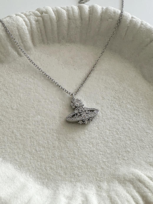 THS-无 西太后家 vivi镂空土星项链 CU1314 商品图5