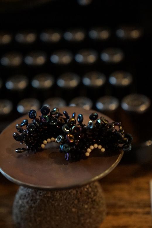 tamas 黑色复古串珠耳钉/耳夹 商品图3