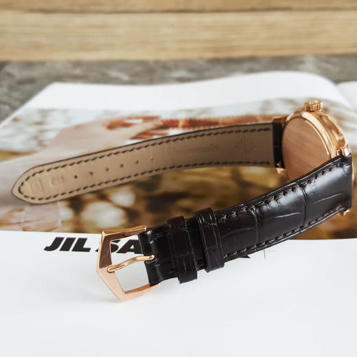 【95新】Patek Philippe 百达翡丽古典表系列5227R-001自动机械机芯（PP印记）39MM（男款）日期显示140625TJ13 商品图5