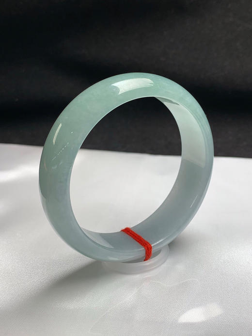 620289，60.5圈口，糯化蓝底正圈平安镯，宽版，晴蓝底色，种水好，微透手 商品图1