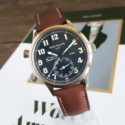 【95新】Patek Philippe 百达翡丽复杂功能时计系列5524G-001自动机械机芯（PP印记）42MM（男款）日期；GMT现售价：207000！080625JJ27 商品图3