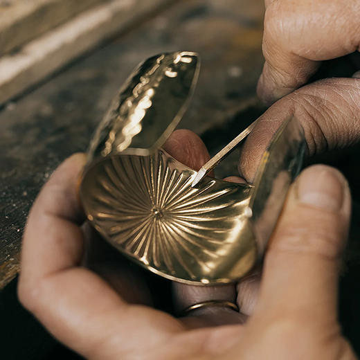 北京仓｜Goossens Paris-RENAISSANCE-宝蓝色 岩石水晶 宽手镯［法国设计师］ 商品图3