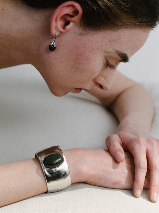 ABOAB｜RAW 70s Cuff [ 手镯  银绿水草玛瑙 / 金黑玛瑙  ]【PASTORALE】 商品图2