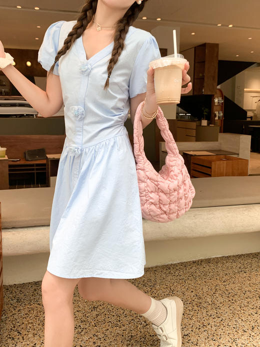 <曾小咸推荐>现货秒杀 ！微信超特价！蓝色V领短裙 日常159.99 立减90 秒杀69.99！！ 商品图6