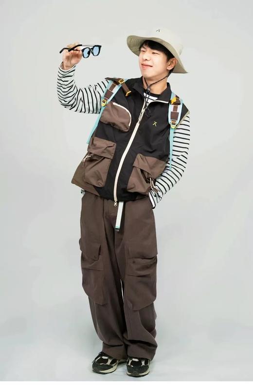 山系户外机能风立体口袋男女情侣款户外登山徒步工装马甲 商品图2