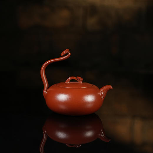 龙德堂陶艺 汤宣武制《顺心如意》220cc 原矿大红袍  库存请咨询客服 商品图1