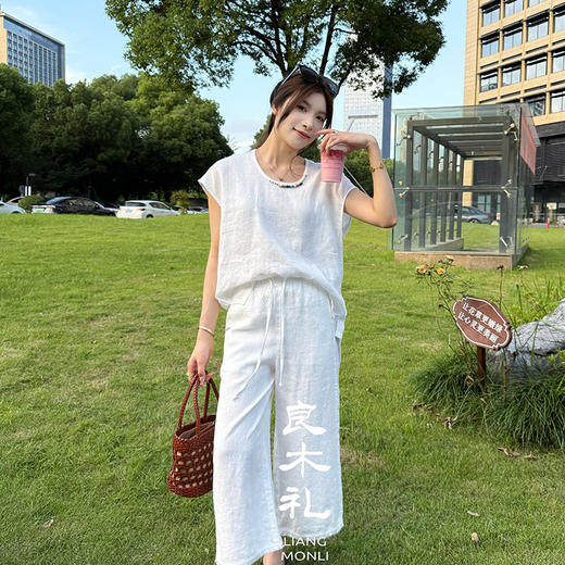 【预售7天】亚麻钉珠上衣（5060） 商品图3