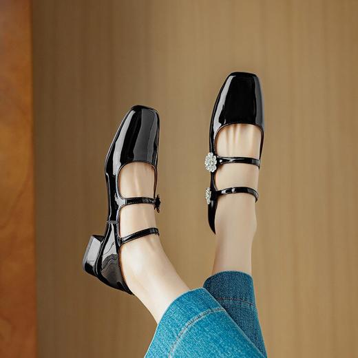 【预售5天】自留款超美又乖又嗲圆头水钻花朵浅口漆皮玛丽珍单鞋NJMK&K1323 商品图3