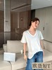 清仓价2025~6127 夏季薄款V领后蝴蝶标T恤-喜出 商品缩略图3