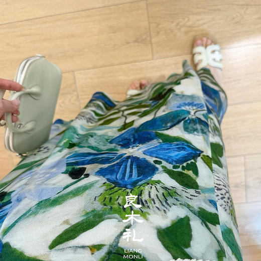 【预售7天】良木礼真丝伞裙（2235） 商品图1