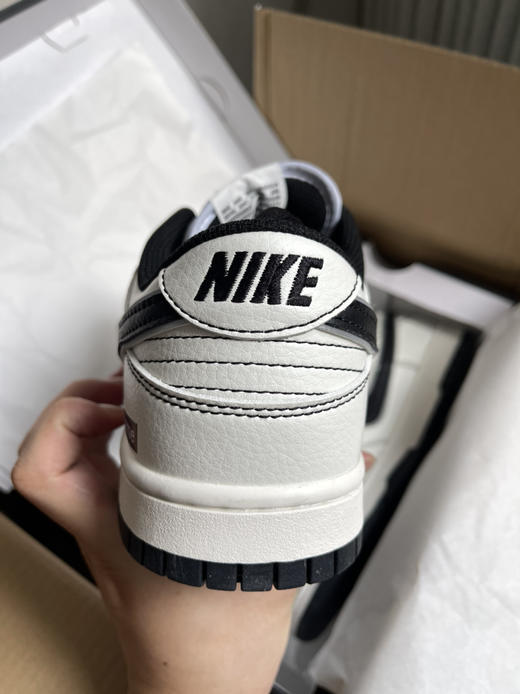 Nike 黑白配 定制版Dunk 商品图3