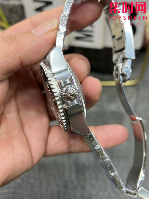 劳力士海使型系列 C+渐变鬼王 3235一体机 男士腕表 表径44mm 商品图5