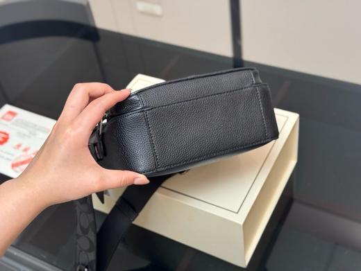 蔻驰男士邮差包（CB） 商品图5