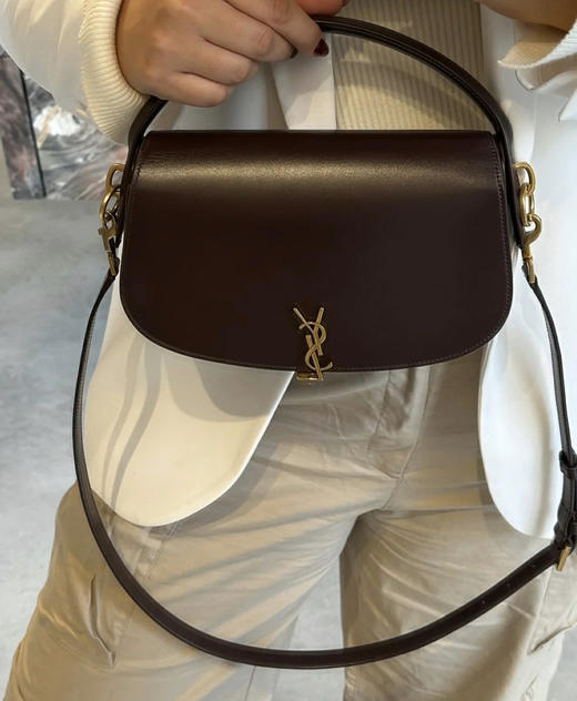 杨树林𝐕𝐨𝐥𝐭𝐚𝐢𝐫𝐞新款
伏尔泰中号 商品图1