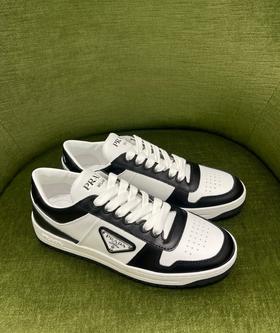 女款logo運動鞋020