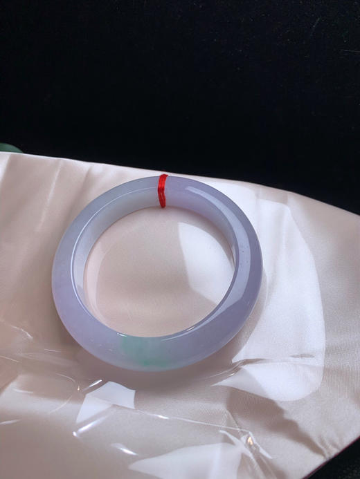 620297，55.5冰春彩手镯，冰紫底色飘一截清新绿，整条清新干净 商品图4