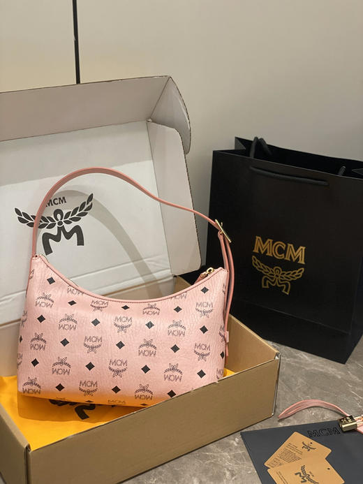 新𝐌𝐂牛角包 商品图2