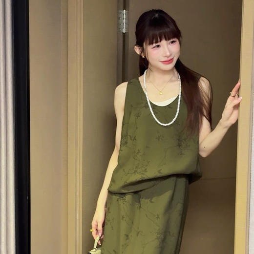 【预售7天】良木礼暗纹背心（3198） 商品图1