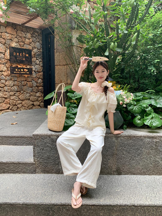 <曾小咸推荐>现货秒杀！【心动旋律】一字肩上衣 日常159.99/件 立减90 秒杀69.99/件！！ 商品图7