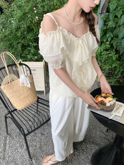 <曾小咸推荐>现货秒杀！【心动旋律】一字肩上衣 日常159.99/件 立减90 秒杀69.99/件！！ 商品图10