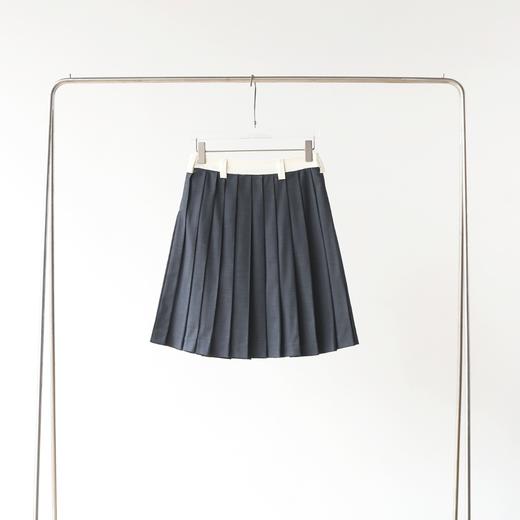 点此购买 miumiu缪缪夏季女士百褶迷你半身裙 xg 322330 商品图8